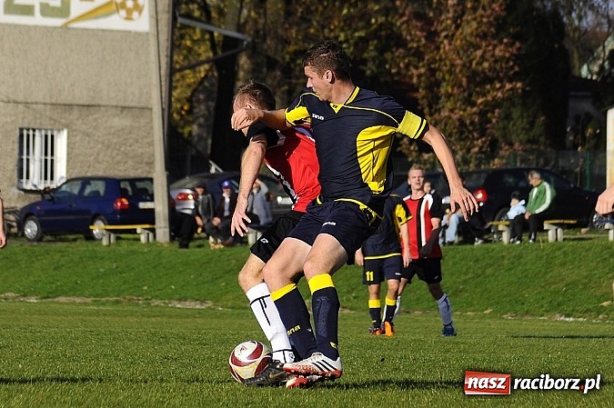 Zdjęcie w galerii na portalu naszraciborz.pl: Maciej Pawlisz zapewnił zwycięstwo Brzeziu wiadomości z regionu