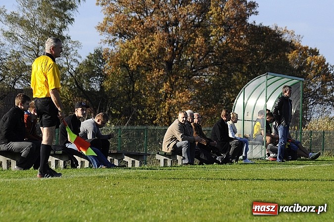 Zdjęcie w galerii na portalu naszraciborz.pl: Maciej Pawlisz zapewnił zwycięstwo Brzeziu wiadomości z regionu