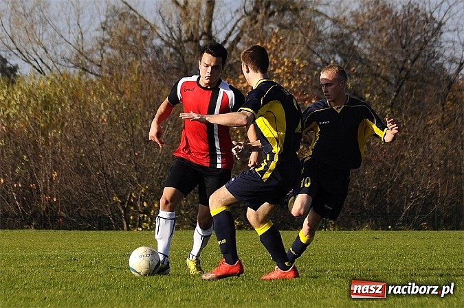 Zdjęcie w galerii na portalu naszraciborz.pl: Maciej Pawlisz zapewnił zwycięstwo Brzeziu wiadomości z regionu