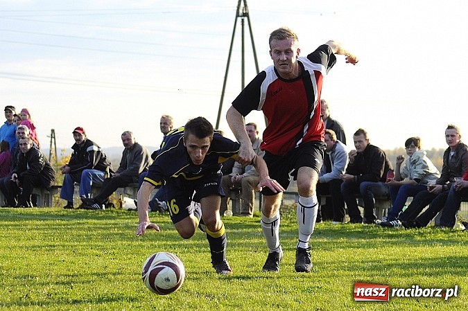 Zdjęcie w galerii na portalu naszraciborz.pl: Maciej Pawlisz zapewnił zwycięstwo Brzeziu wiadomości z regionu