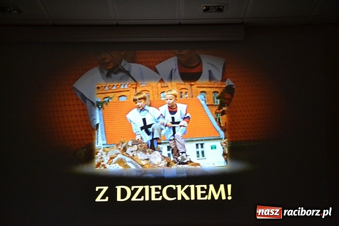 Zdjęcie w galerii na portalu naszraciborz.pl: X Festiwal Podróżniczy Wiatraki 2013 zakończony wiadomości z regionu