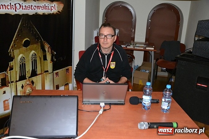 Zdjęcie w galerii na portalu naszraciborz.pl: X Festiwal Podróżniczy Wiatraki 2013 zakończony wiadomości z regionu