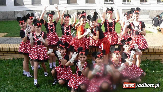 Zdjęcie w galerii na portalu naszraciborz.pl: Arabeski z Zawady Książęcej z sukcesem w Pyskowicach wiadomości z regionu