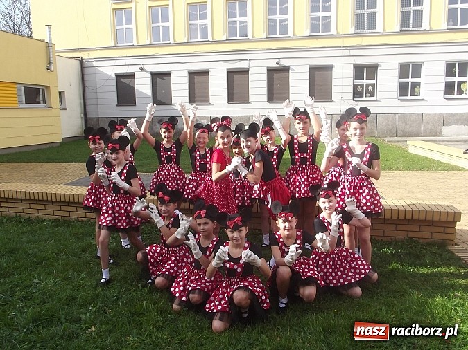 Zdjęcie w galerii na portalu naszraciborz.pl: Arabeski z Zawady Książęcej z sukcesem w Pyskowicach wiadomości z regionu