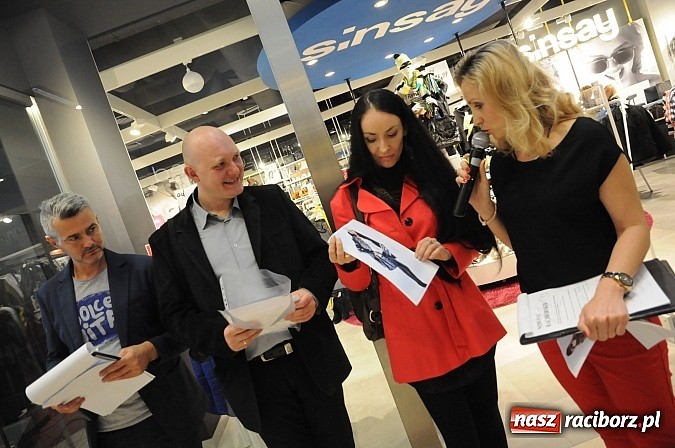 Zdjęcie w galerii na portalu naszraciborz.pl: Konkurs na najlepszą stylizację Galerii Młyńskiej i salonu Sinsay. Wręczono nagrody wiadomości z regionu