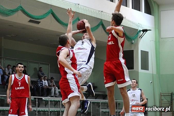 Zdjęcie w galerii na portalu naszraciborz.pl: Ofensywa uległa MKKS Rybnik wiadomości z regionu