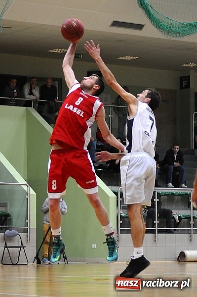 Zdjęcie w galerii na portalu naszraciborz.pl: Ofensywa uległa MKKS Rybnik wiadomości z regionu