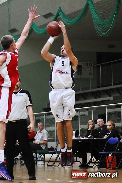 Zdjęcie w galerii na portalu naszraciborz.pl: Ofensywa uległa MKKS Rybnik wiadomości z regionu