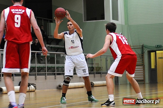 Zdjęcie w galerii na portalu naszraciborz.pl: Ofensywa uległa MKKS Rybnik wiadomości z regionu
