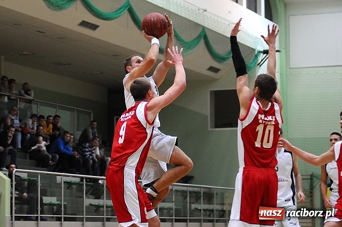 Zdjęcie w galerii na portalu naszraciborz.pl: Ofensywa uległa MKKS Rybnik wiadomości z regionu