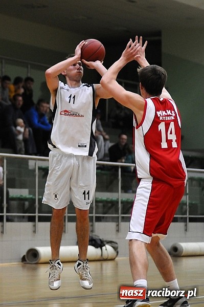 Zdjęcie w galerii na portalu naszraciborz.pl: Ofensywa uległa MKKS Rybnik wiadomości z regionu