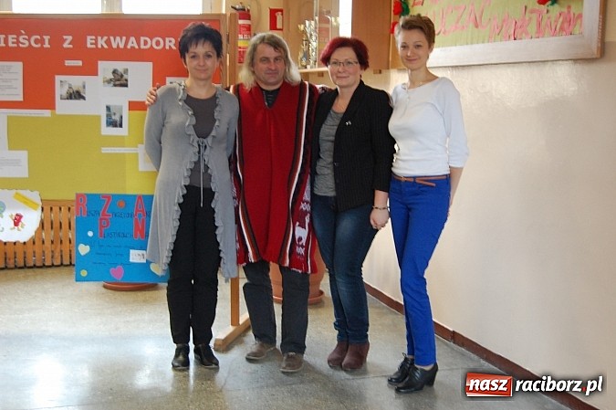 Zdjęcie w galerii na portalu naszraciborz.pl: Ojciec misjonarz odwiedził rodzinne strony wiadomości z regionu