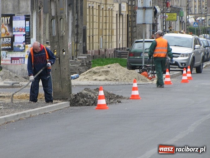 Zdjęcie w galerii na portalu naszraciborz.pl: Jak wygląda remont Rudzkiej i Przejazdowej wiadomości z regionu