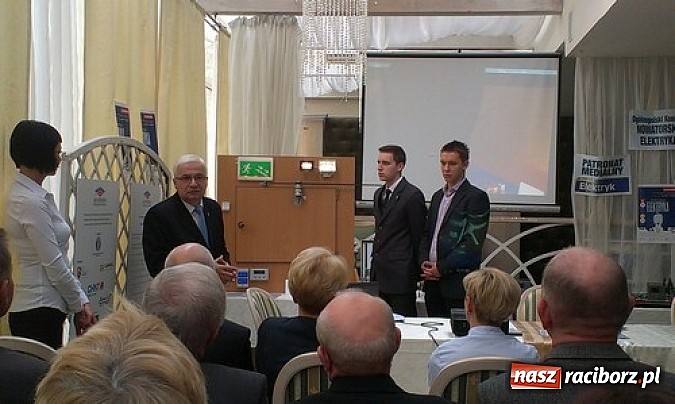 Zdjęcie w galerii na portalu naszraciborz.pl: Raciborski Mechanik z sukcesami wiadomości z regionu