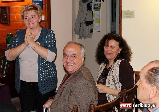 Zdjęcie w galerii na portalu naszraciborz.pl: Morela - wieczór z filmem Gadachika w TMZR wiadomości z regionu