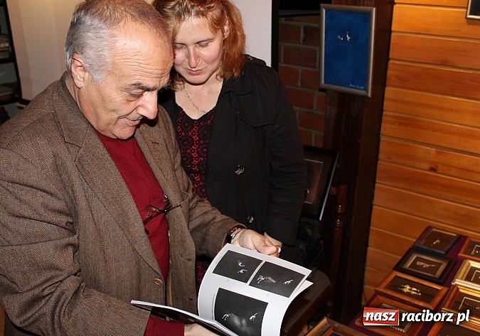 Zdjęcie w galerii na portalu naszraciborz.pl: Morela - wieczór z filmem Gadachika w TMZR wiadomości z regionu