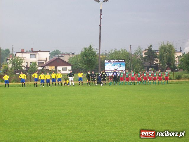 Zdjęcie w galerii na portalu naszraciborz.pl: Derby powiatu dla Krzyżanowic wiadomości z regionu