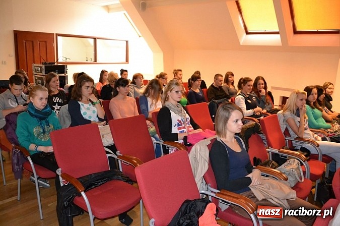 Zdjęcie w galerii na portalu naszraciborz.pl: Praca za granicą, Europass - szkolenia na Zamku wiadomości z regionu