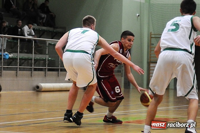 Zdjęcie w galerii na portalu naszraciborz.pl: Sił starczyło tylko na jedną kwartę wiadomości z regionu