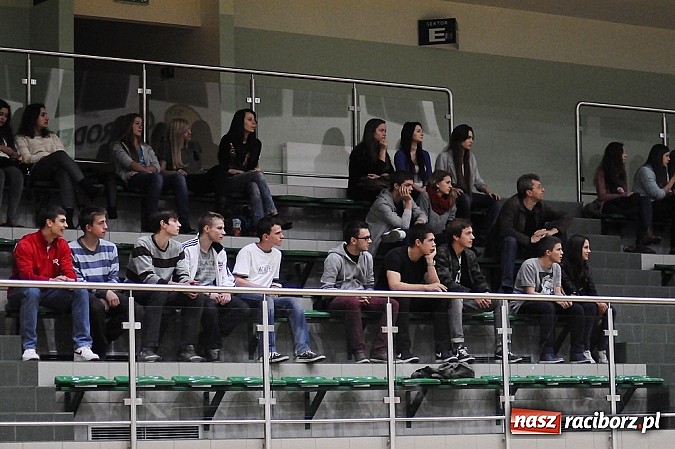 Zdjęcie w galerii na portalu naszraciborz.pl: Sił starczyło tylko na jedną kwartę wiadomości z regionu