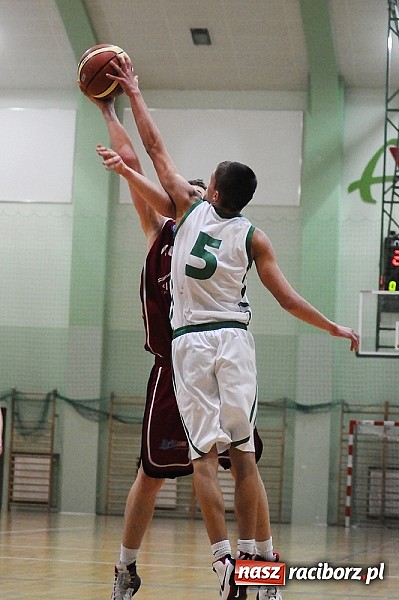 Zdjęcie w galerii na portalu naszraciborz.pl: Sił starczyło tylko na jedną kwartę wiadomości z regionu