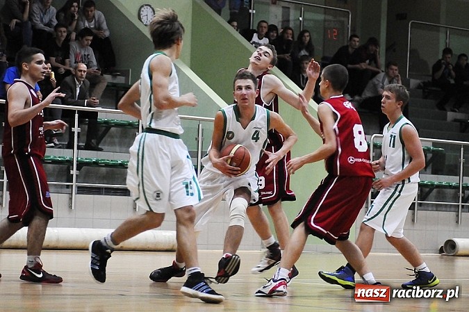 Zdjęcie w galerii na portalu naszraciborz.pl: Sił starczyło tylko na jedną kwartę wiadomości z regionu