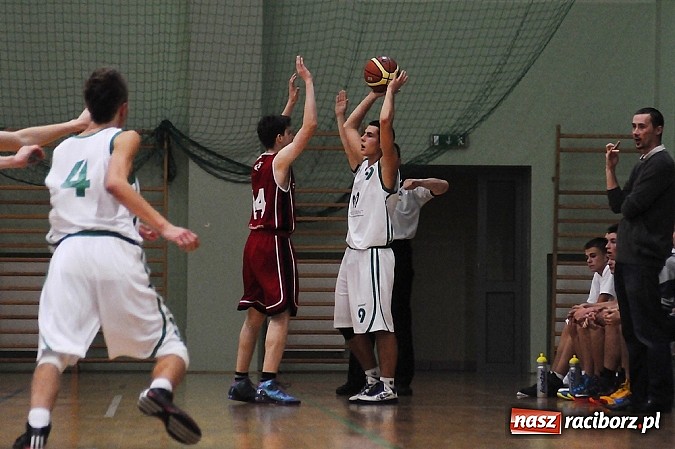 Zdjęcie w galerii na portalu naszraciborz.pl: Sił starczyło tylko na jedną kwartę wiadomości z regionu
