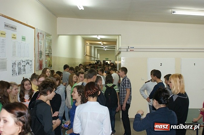 Zdjęcie w galerii na portalu naszraciborz.pl: Strzeleckie show w kietrzańskim Zespole Szkół wiadomości z regionu