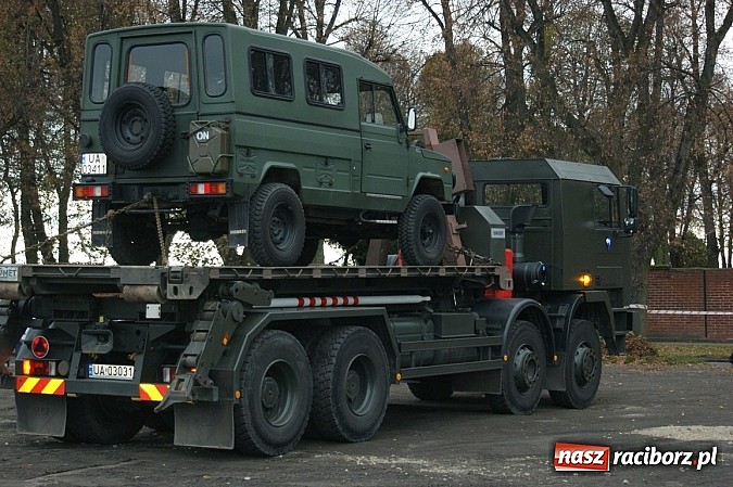 Zdjęcie w galerii na portalu naszraciborz.pl: Strzeleckie show w kietrzańskim Zespole Szkół wiadomości z regionu