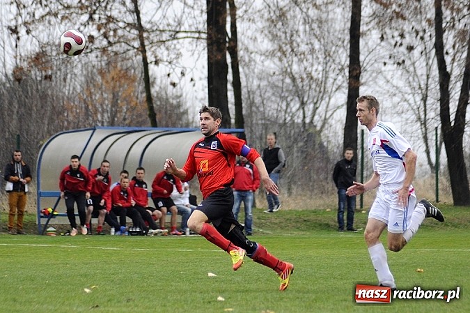 Zdjęcie w galerii na portalu naszraciborz.pl: Wielkie emocje i podział punktów w hicie kolejki wiadomości z regionu