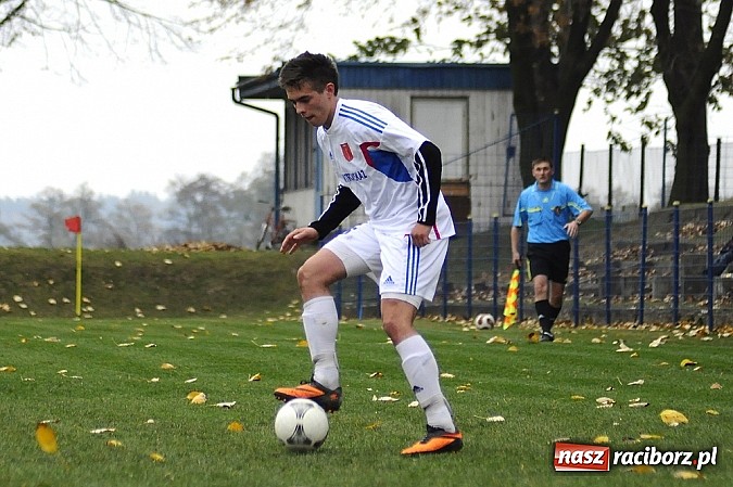 Zdjęcie w galerii na portalu naszraciborz.pl: Wielkie emocje i podział punktów w hicie kolejki wiadomości z regionu