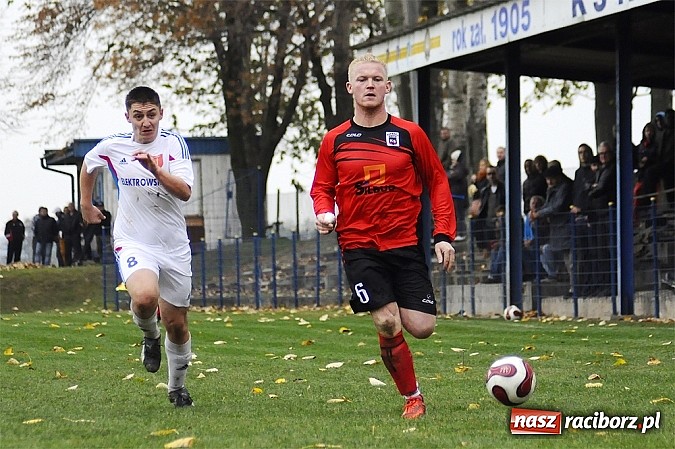 Zdjęcie w galerii na portalu naszraciborz.pl: Wielkie emocje i podział punktów w hicie kolejki wiadomości z regionu