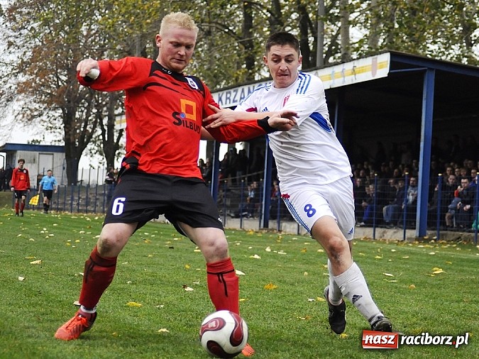 Zdjęcie w galerii na portalu naszraciborz.pl: Wielkie emocje i podział punktów w hicie kolejki wiadomości z regionu