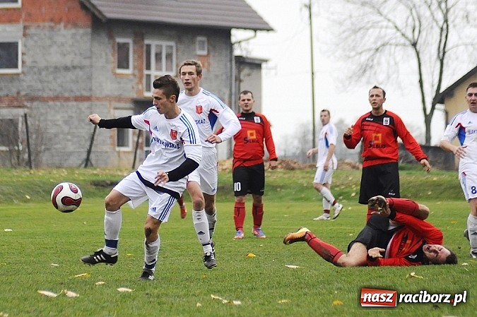 Zdjęcie w galerii na portalu naszraciborz.pl: Wielkie emocje i podział punktów w hicie kolejki wiadomości z regionu