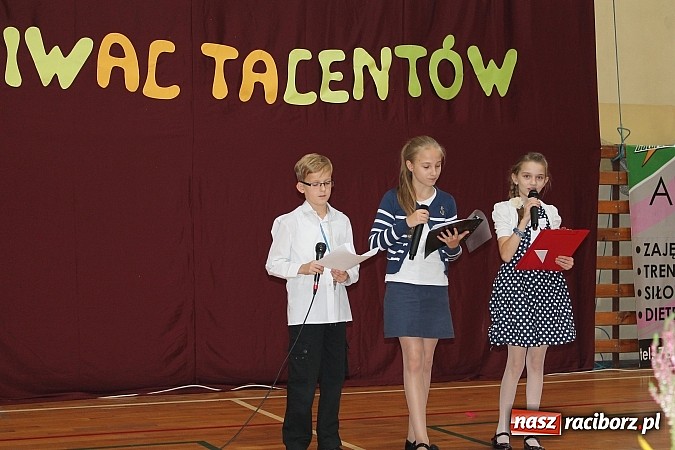 Zdjęcie w galerii na portalu naszraciborz.pl: W szkole w Nędzy łowili talenty wiadomości z regionu