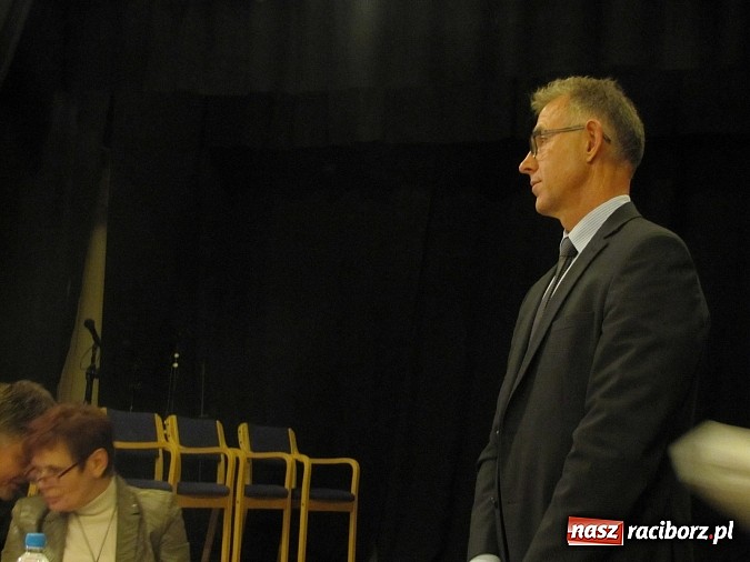 Zdjęcie w galerii na portalu naszraciborz.pl: Tournée prezydenta. Garstka słuchaczy. Garść informacji o budżecie na 2013 rok wiadomości z regionu