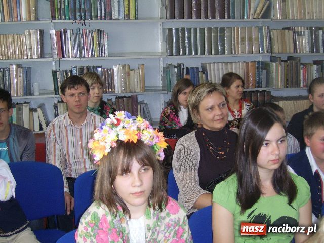 Zdjęcie w galerii na portalu naszraciborz.pl: Opowiadać znaczy klycić wiadomości z regionu