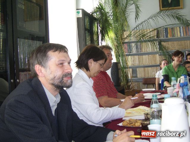 Zdjęcie w galerii na portalu naszraciborz.pl: Opowiadać znaczy klycić wiadomości z regionu