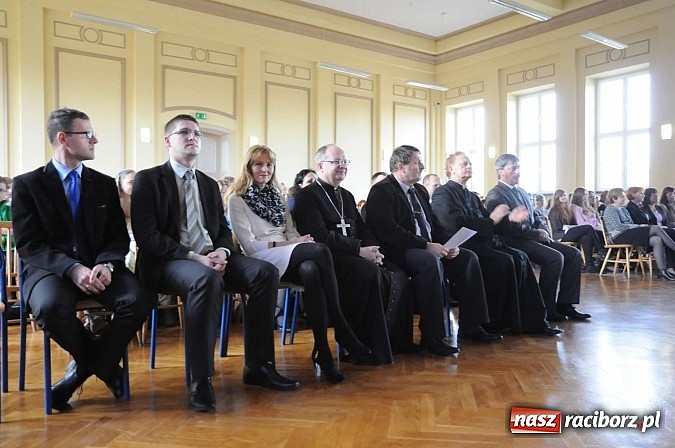 Zdjęcie w galerii na portalu naszraciborz.pl: Konferencja Episkopatu Polski dała zielone światło do starań o beatyfikację Eufemii Ofki Piastówny z Raciborza wiadomości z regionu