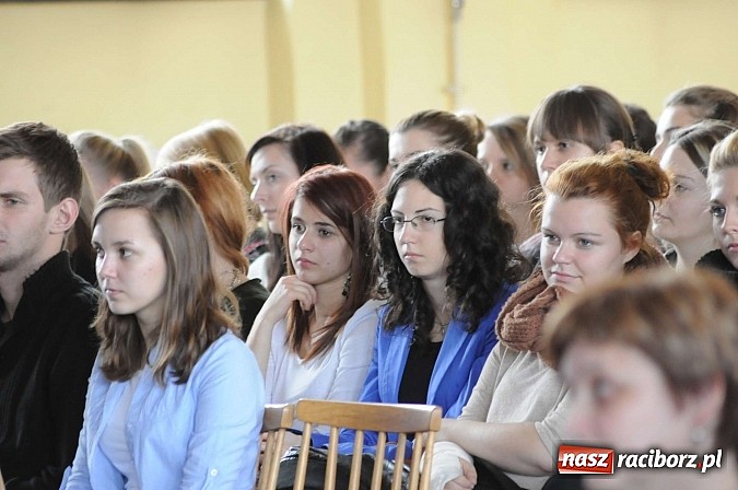 Zdjęcie w galerii na portalu naszraciborz.pl: Konferencja Episkopatu Polski dała zielone światło do starań o beatyfikację Eufemii Ofki Piastówny z Raciborza wiadomości z regionu