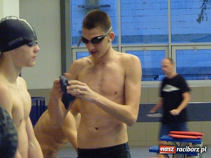 Zdjęcie w galerii na portalu naszraciborz.pl: Pływanie. Pięć medali Victorii wiadomości z regionu