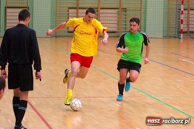 Zdjęcie w galerii na portalu naszraciborz.pl: Ruszyła Eco-Bud HLPN Racibórz. Zaczarowany Ołówek nie sprostał Cukierni wiadomości z regionu