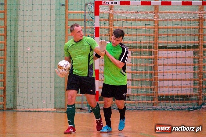 Zdjęcie w galerii na portalu naszraciborz.pl: Ruszyła Eco-Bud HLPN Racibórz. Zaczarowany Ołówek nie sprostał Cukierni wiadomości z regionu