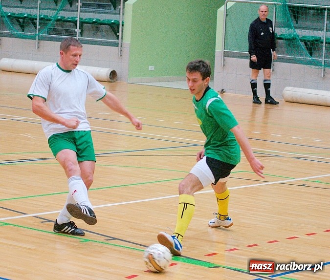 Zdjęcie w galerii na portalu naszraciborz.pl: Ruszyła Eco-Bud HLPN Racibórz. Zaczarowany Ołówek nie sprostał Cukierni wiadomości z regionu