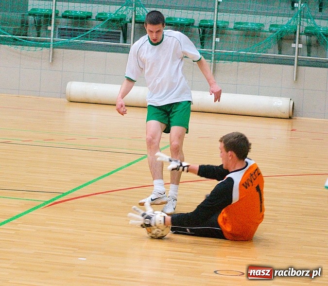 Zdjęcie w galerii na portalu naszraciborz.pl: Ruszyła Eco-Bud HLPN Racibórz. Zaczarowany Ołówek nie sprostał Cukierni wiadomości z regionu