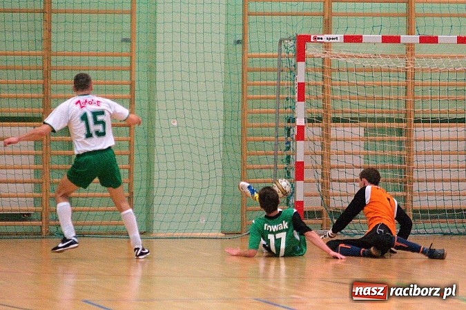 Zdjęcie w galerii na portalu naszraciborz.pl: Ruszyła Eco-Bud HLPN Racibórz. Zaczarowany Ołówek nie sprostał Cukierni wiadomości z regionu