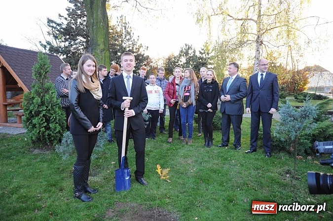 Zdjęcie w galerii na portalu naszraciborz.pl: Gmina Krzyżanowice z I nagrodą za najbardziej innowacyjny mikroprojekt w Euroregionie Silesia. Wyróżnienie dla Raciborza wiadomości z regionu