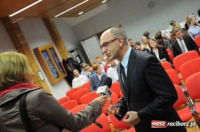 Zdjęcie w galerii na portalu naszraciborz.pl: Gmina Krzyżanowice z I nagrodą za najbardziej innowacyjny mikroprojekt w Euroregionie Silesia. Wyróżnienie dla Raciborza wiadomości z regionu