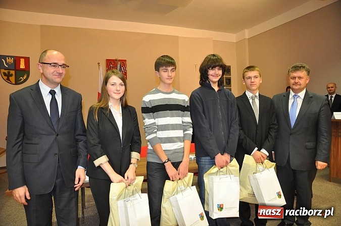 Zdjęcie w galerii na portalu naszraciborz.pl: Gmina Krzyżanowice z I nagrodą za najbardziej innowacyjny mikroprojekt w Euroregionie Silesia. Wyróżnienie dla Raciborza wiadomości z regionu