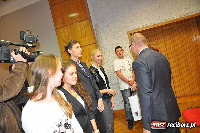 Zdjęcie w galerii na portalu naszraciborz.pl: Gmina Krzyżanowice z I nagrodą za najbardziej innowacyjny mikroprojekt w Euroregionie Silesia. Wyróżnienie dla Raciborza wiadomości z regionu